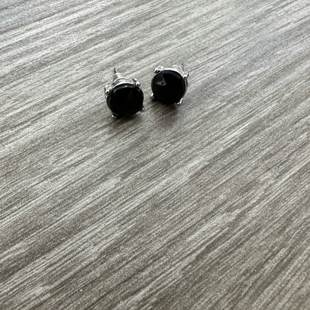 🔥3 for $5 Black and Silver Statement Post Earrings